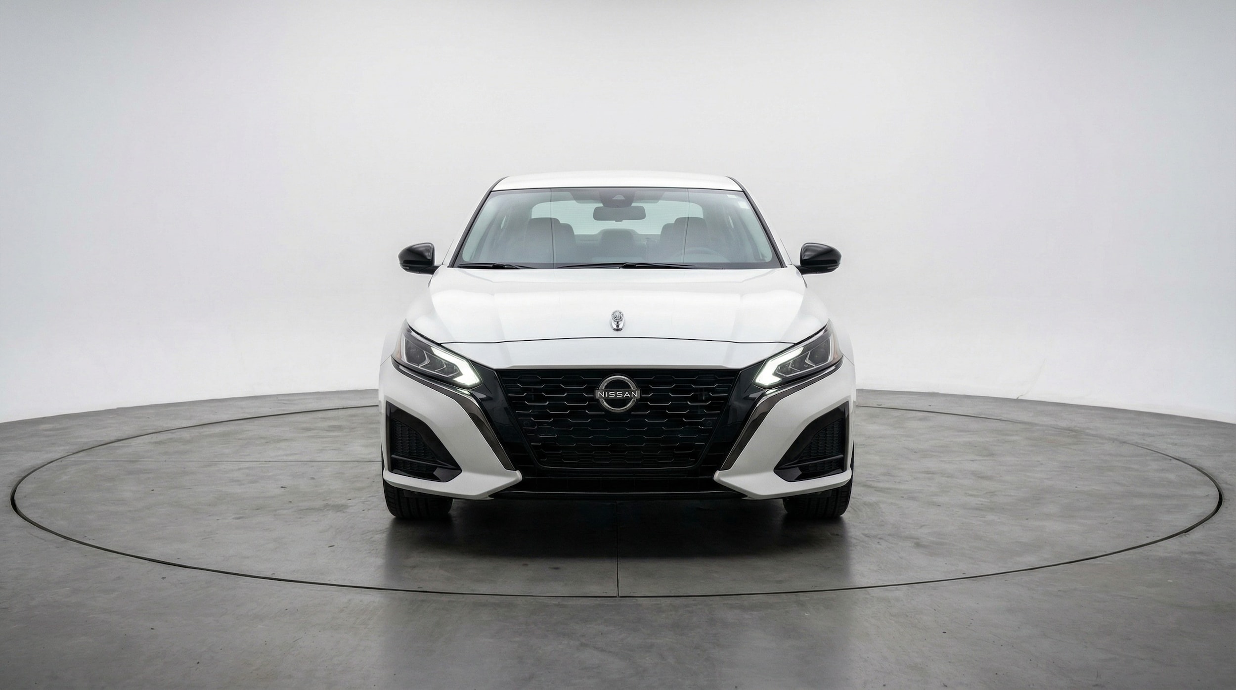 Thumbnail: 2025 Nissan Altima - 2