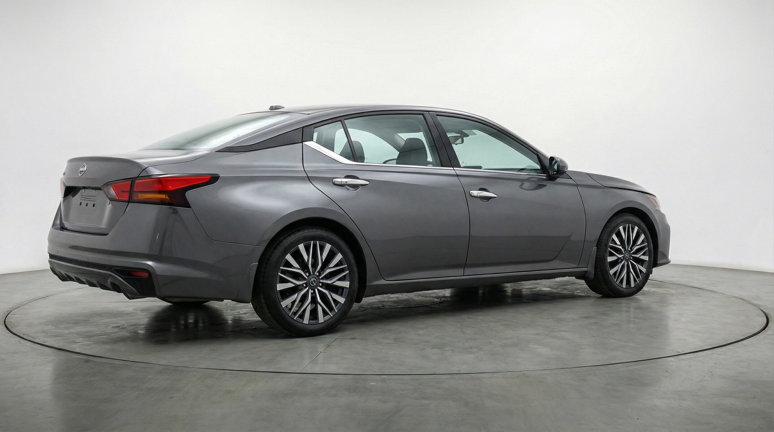 Thumbnail: 2025 Nissan Altima - 7