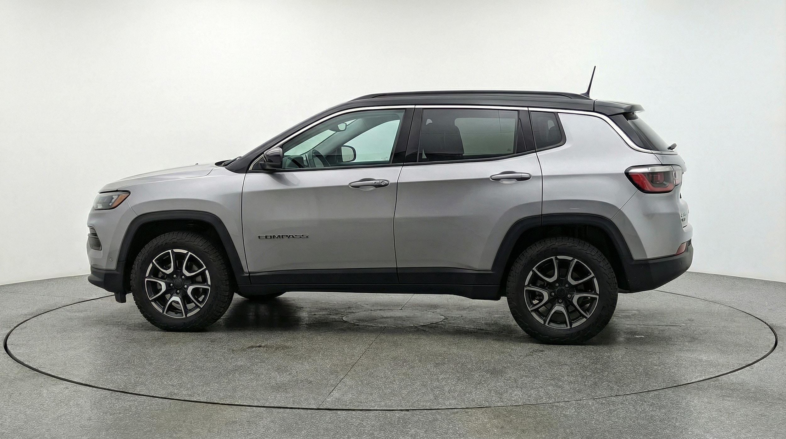 Thumbnail: 2025 Jeep Compass - 4