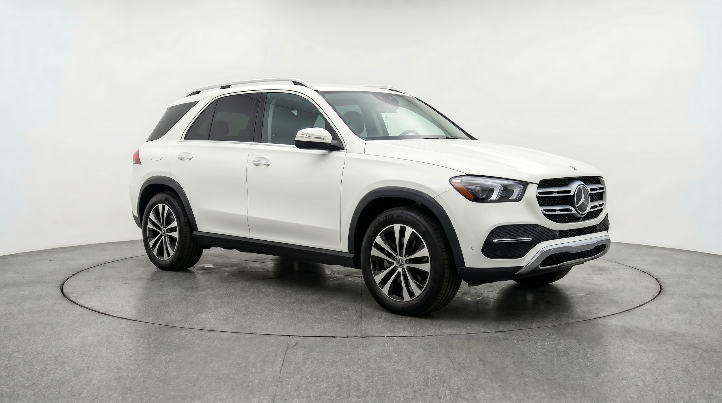 Thumbnail: 2026 Mercedes-Benz GLE - 1