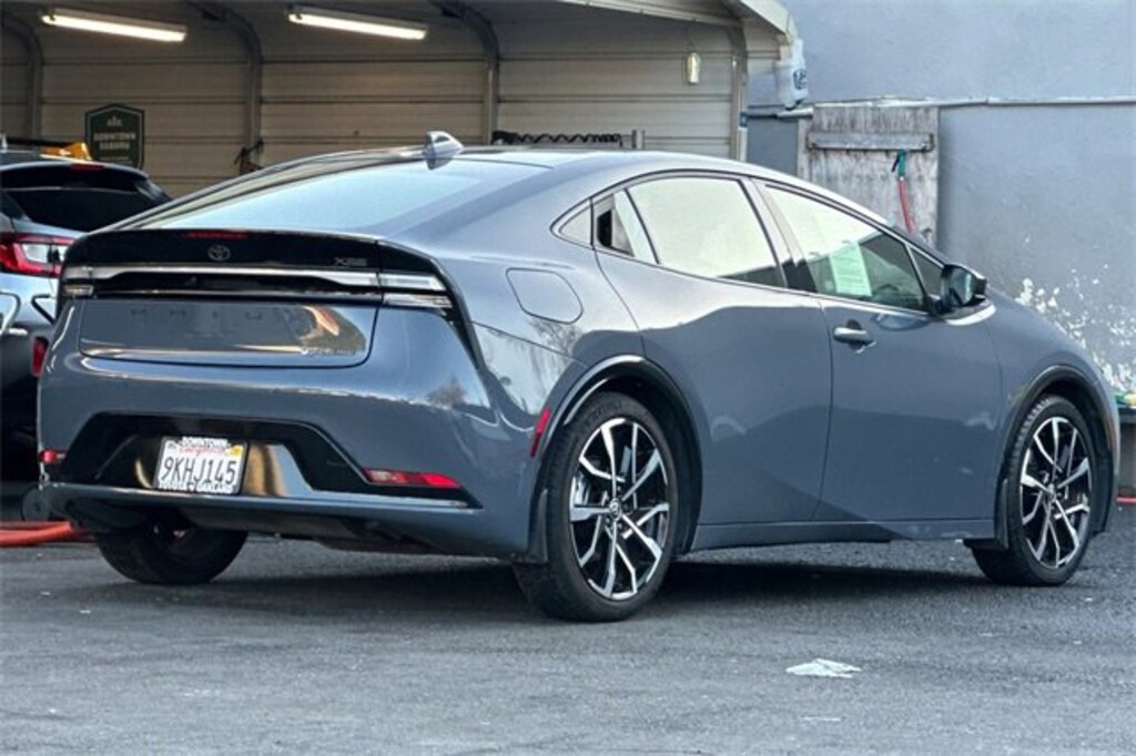 Used 2024 Toyota Prius Prime XSE Hatchback