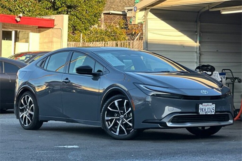 Used 2024 Toyota Prius Prime XSE Hatchback