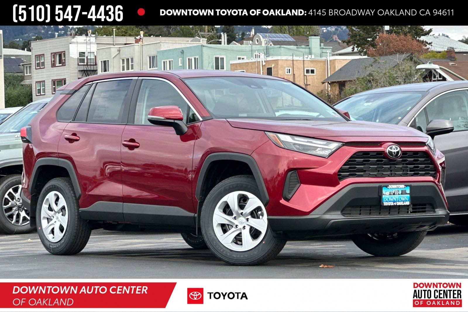 2025 Toyota RAV4 LE's photo