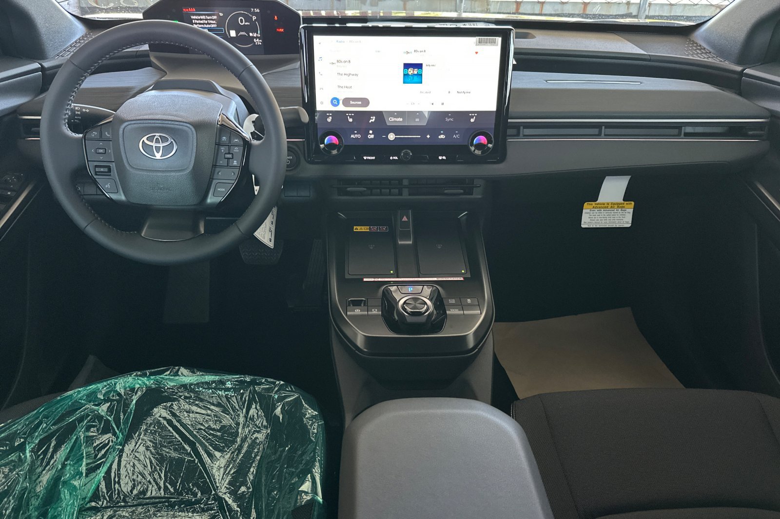 2026 Toyota C-HR SE - Photo 10