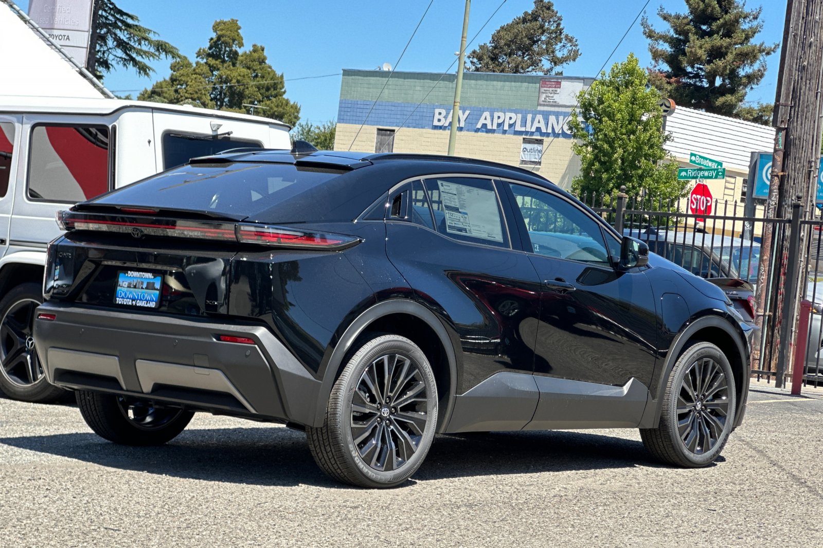 2026 Toyota C-HR XSE - Photo 4