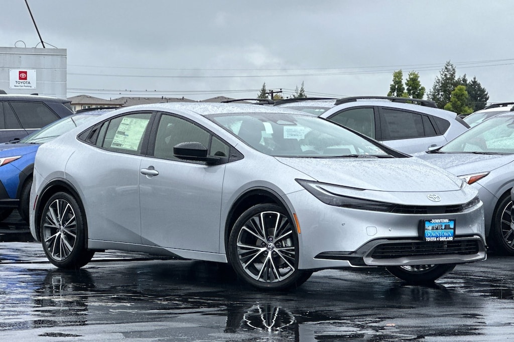 New 2026 Toyota Prius XLE XLE