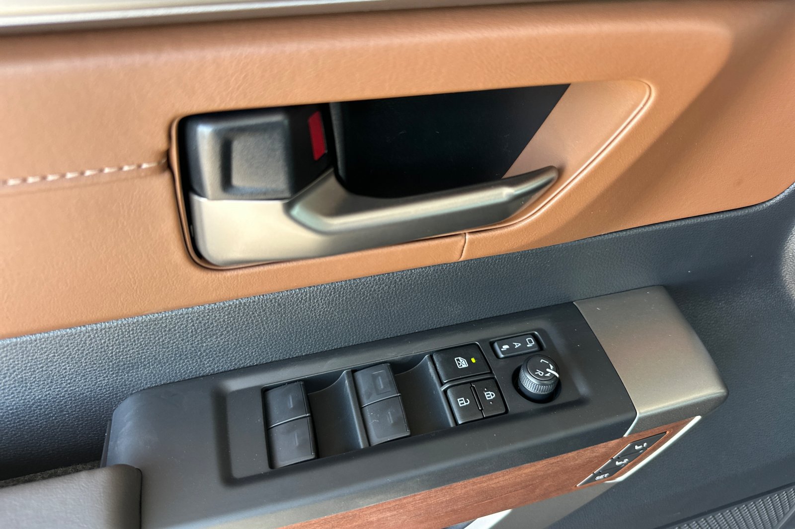 2026 Toyota Tundra 1794 Edition - Photo 8