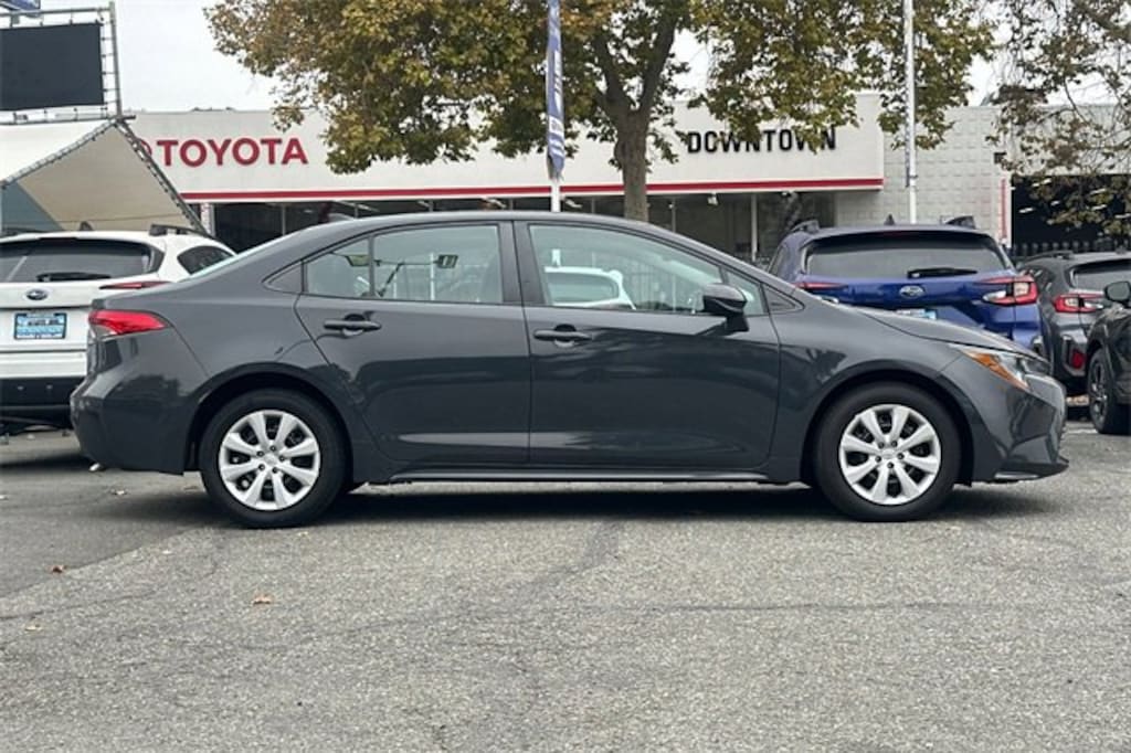 Used 2023 Toyota Corolla LE Sedan