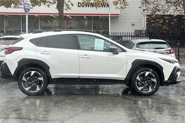 2025 Subaru Crosstrek Limited photo 2