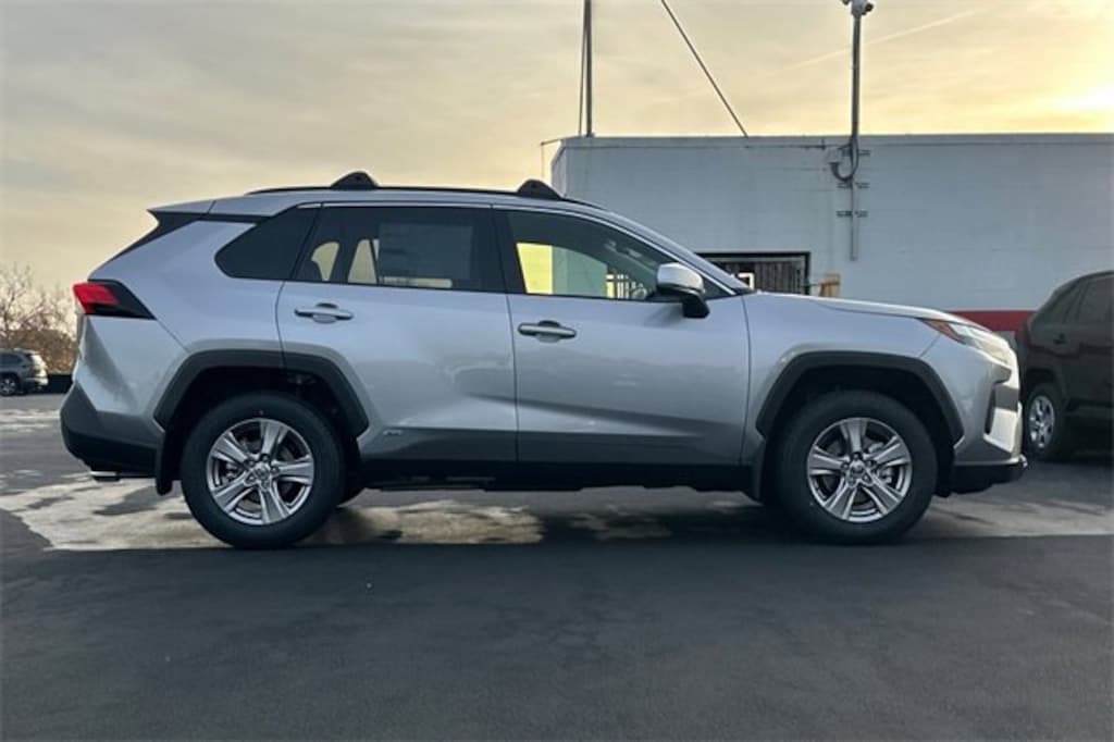 Used 2025 Toyota RAV4 Hybrid LE SUV
