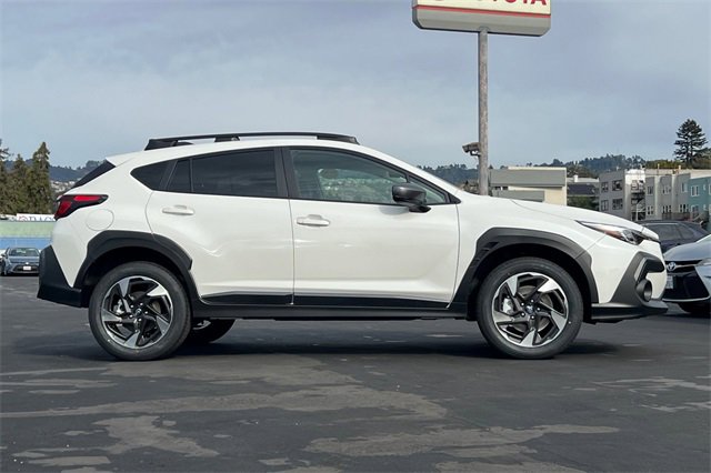 2024 Subaru Crosstrek Limited photo 2