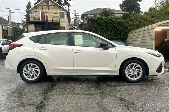 2024 Subaru Impreza Base photo 2