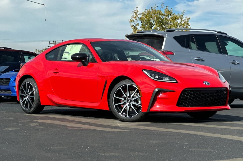 New 2025 Toyota GR86 AT 2+2 COUPE 6 SPD A/T
