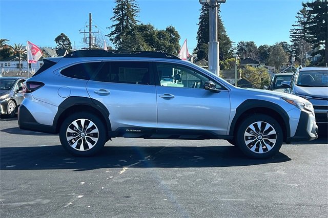 2024 Subaru Outback Limited photo 4