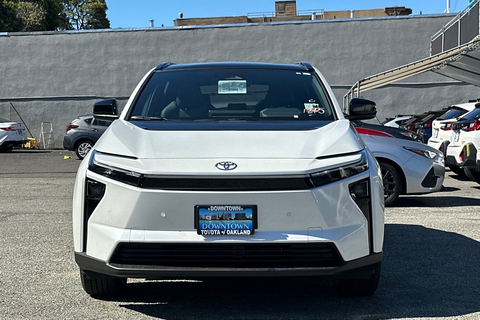 2026 Toyota bZ XLE - Photo 6