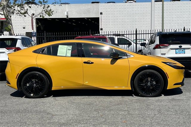 2025 Toyota Prius photo 4