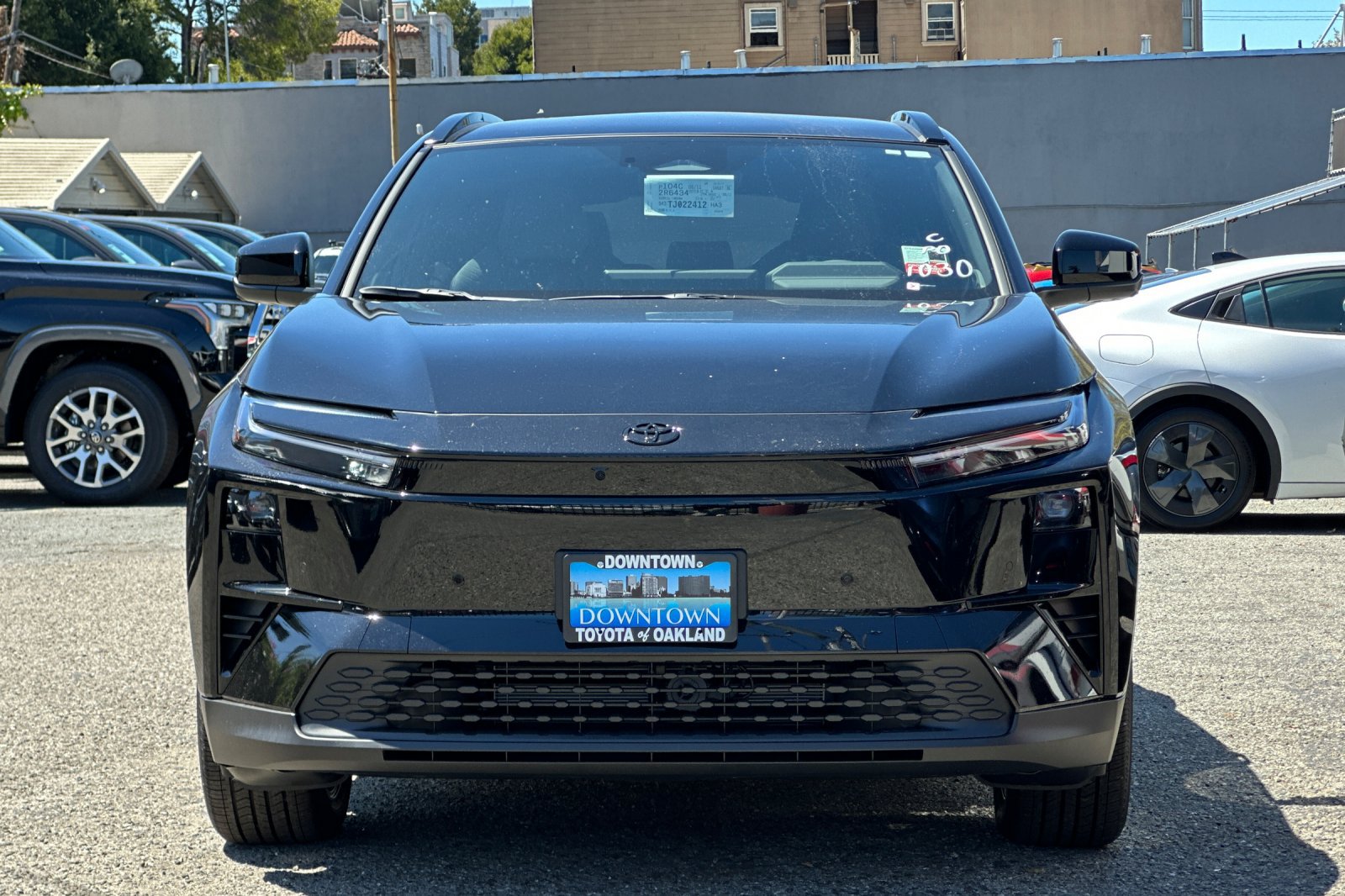2026 Toyota C-HR XSE - Photo 6