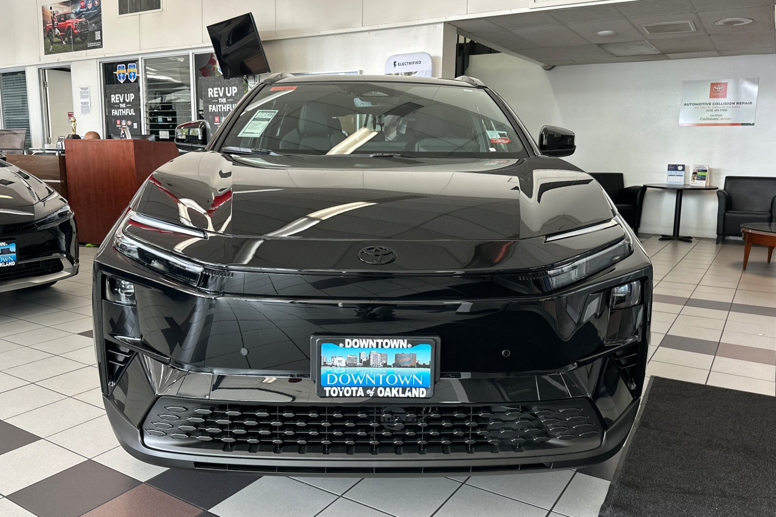 2026 Toyota C-HR SE - Photo 6