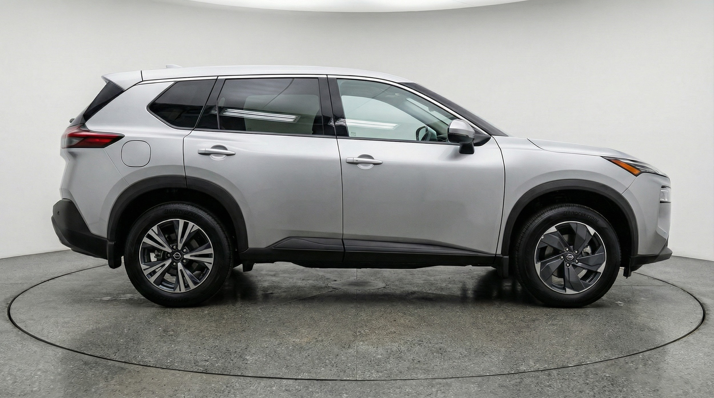 Thumbnail: 2025 Nissan Rogue - 8