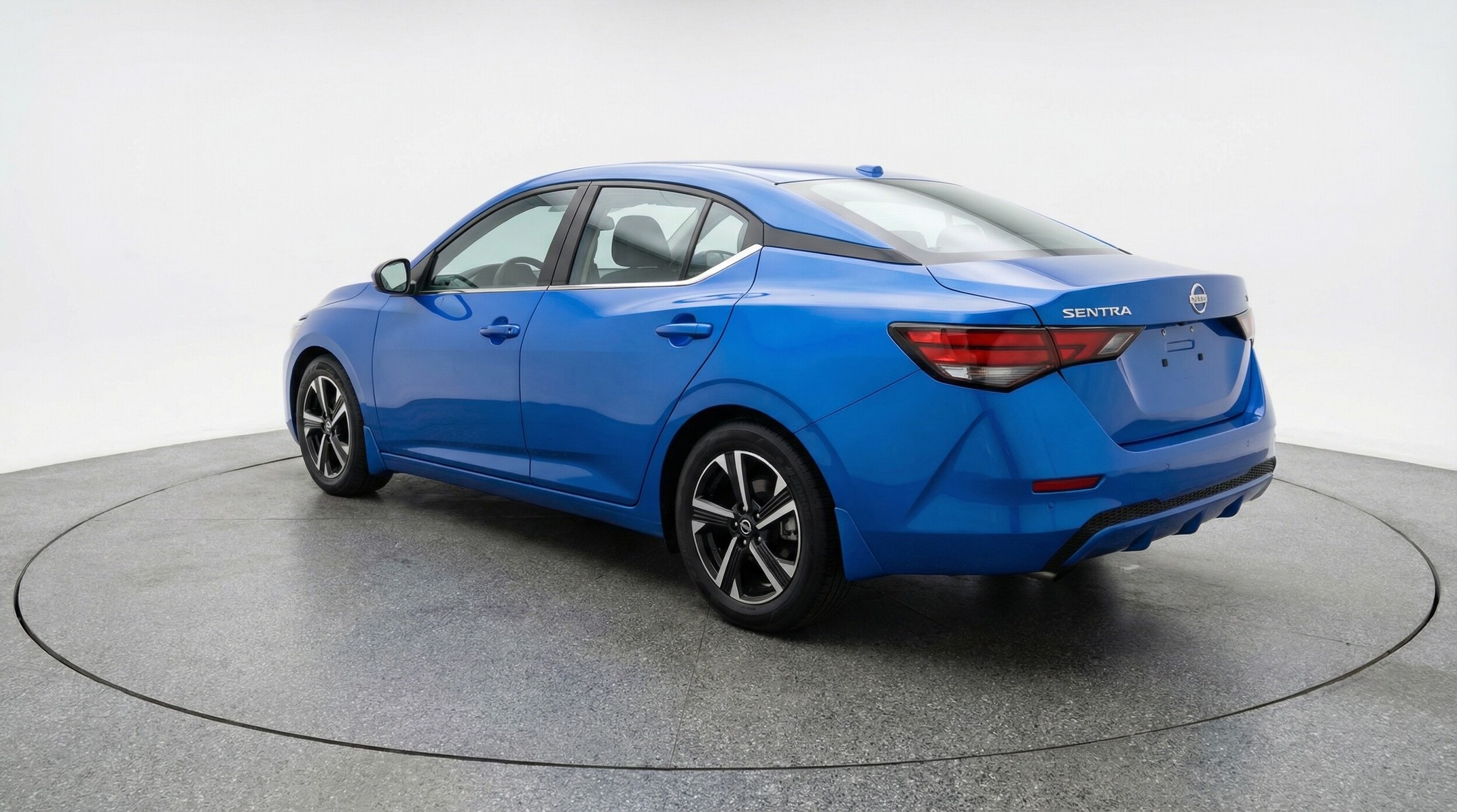 Thumbnail: 2025 Nissan Sentra - 5