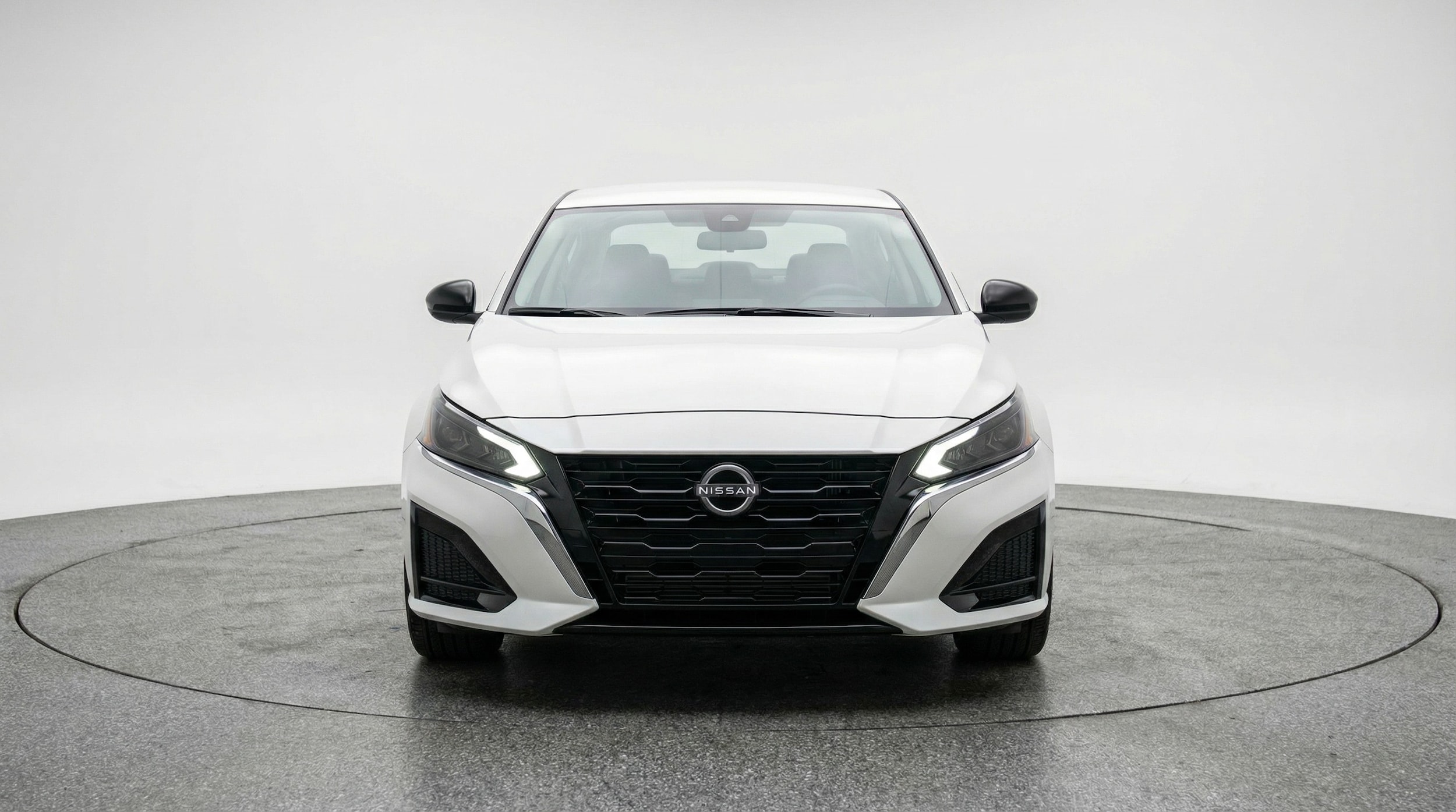 Thumbnail: 2025 Nissan Altima - 2