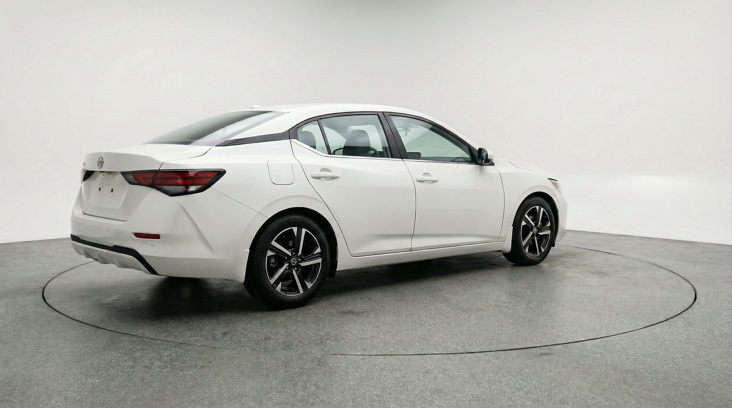 Thumbnail: 2025 Nissan Sentra - 9