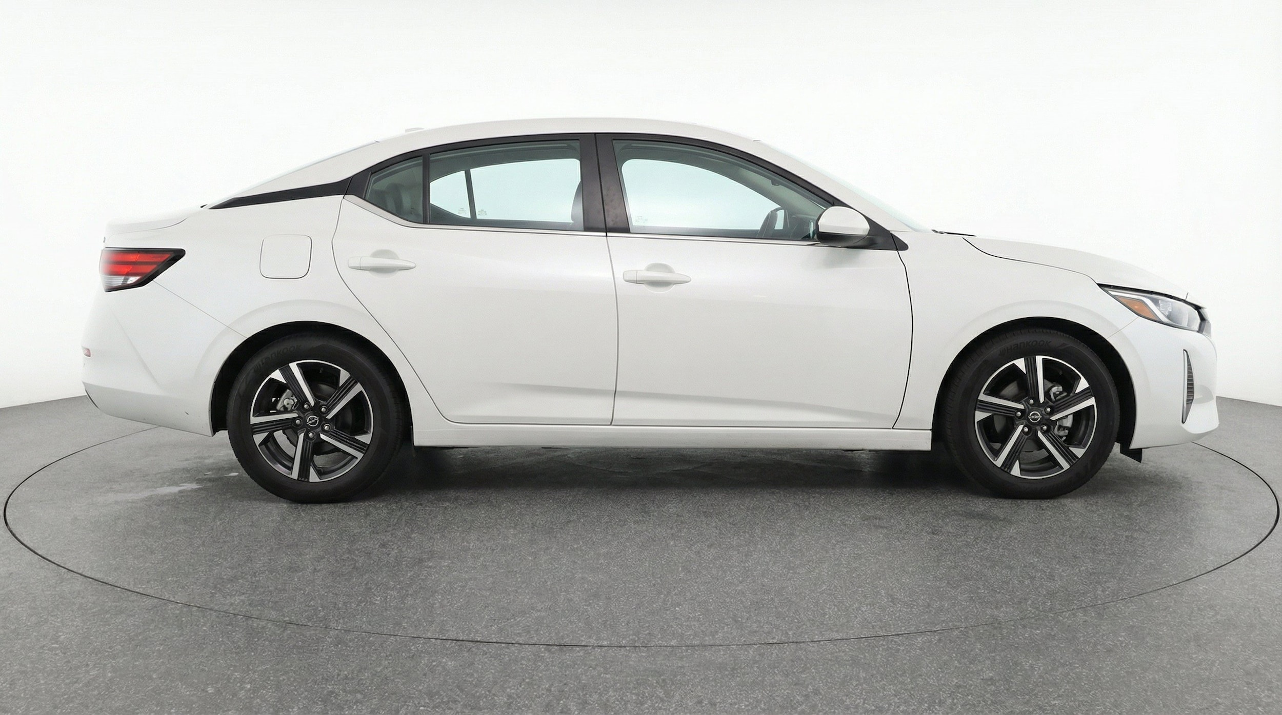 Thumbnail: 2025 Nissan Sentra - 11