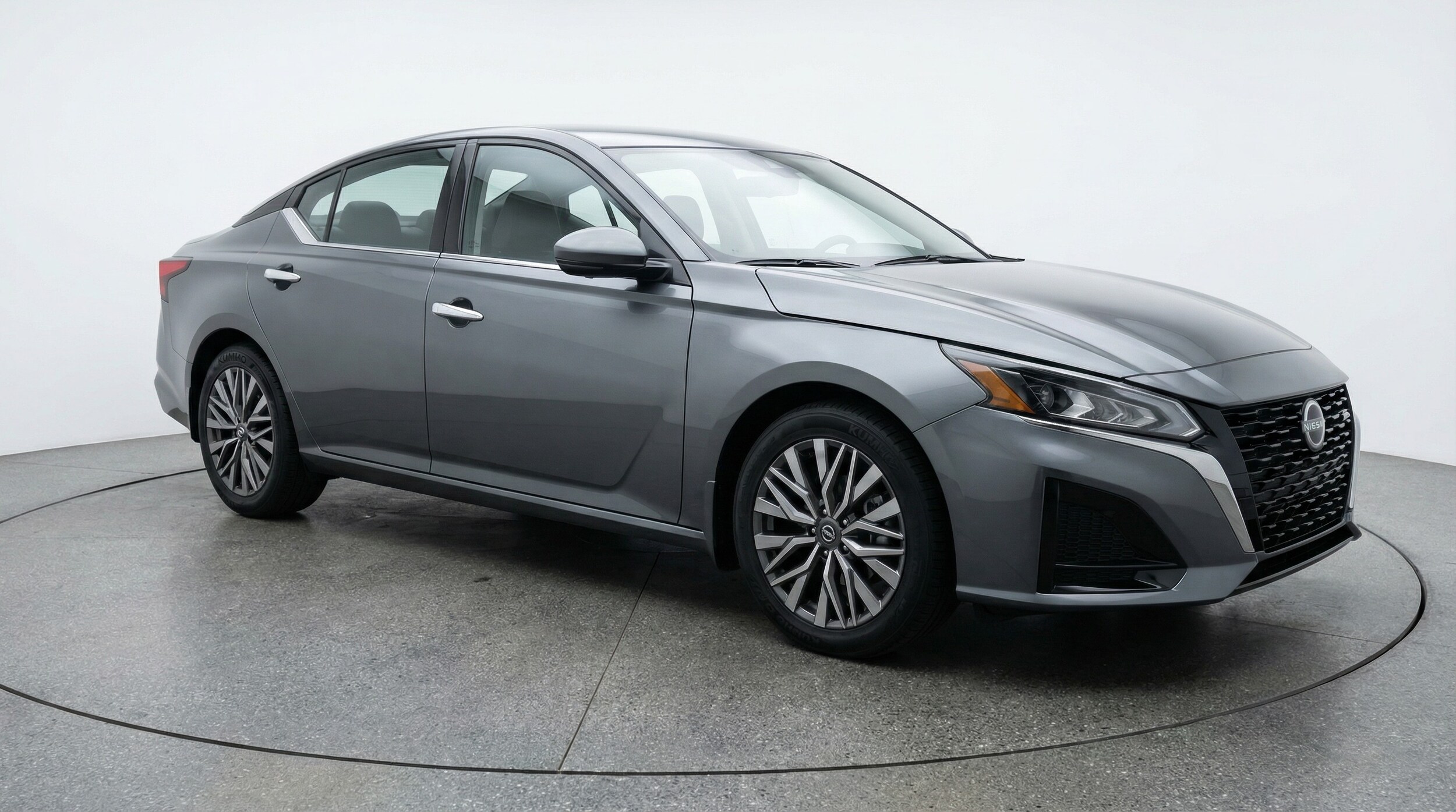 Thumbnail: 2025 Nissan Altima - 1