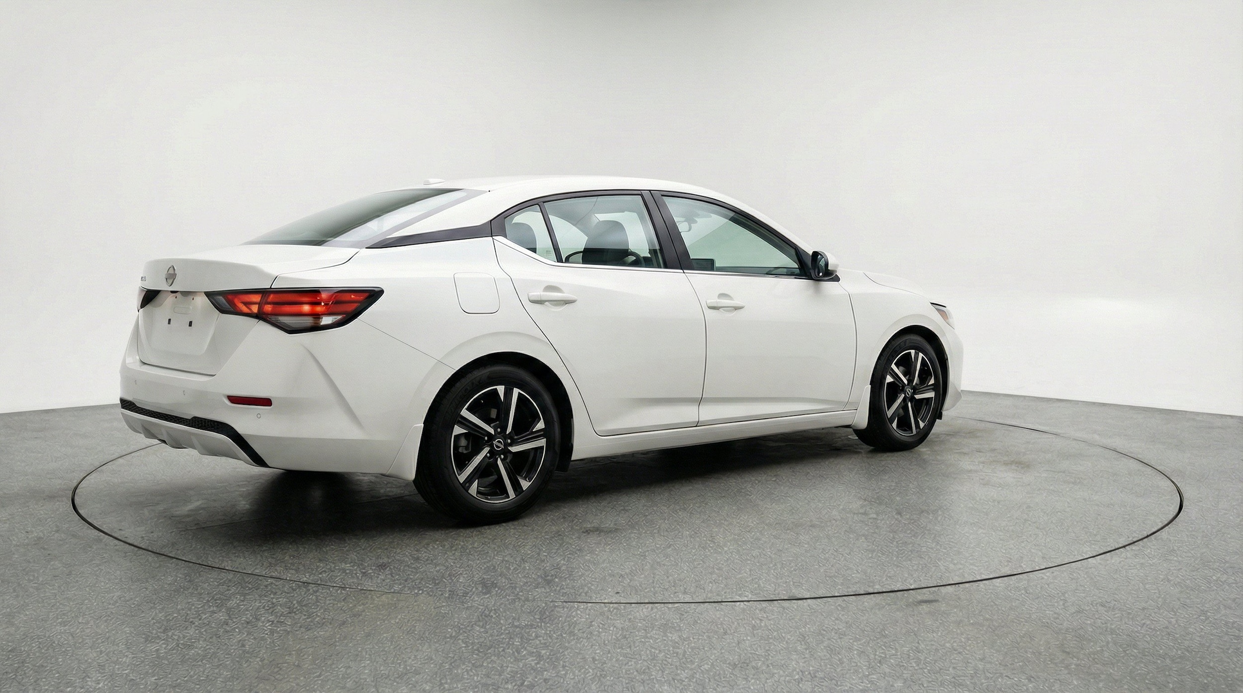 Thumbnail: 2025 Nissan Sentra - 9