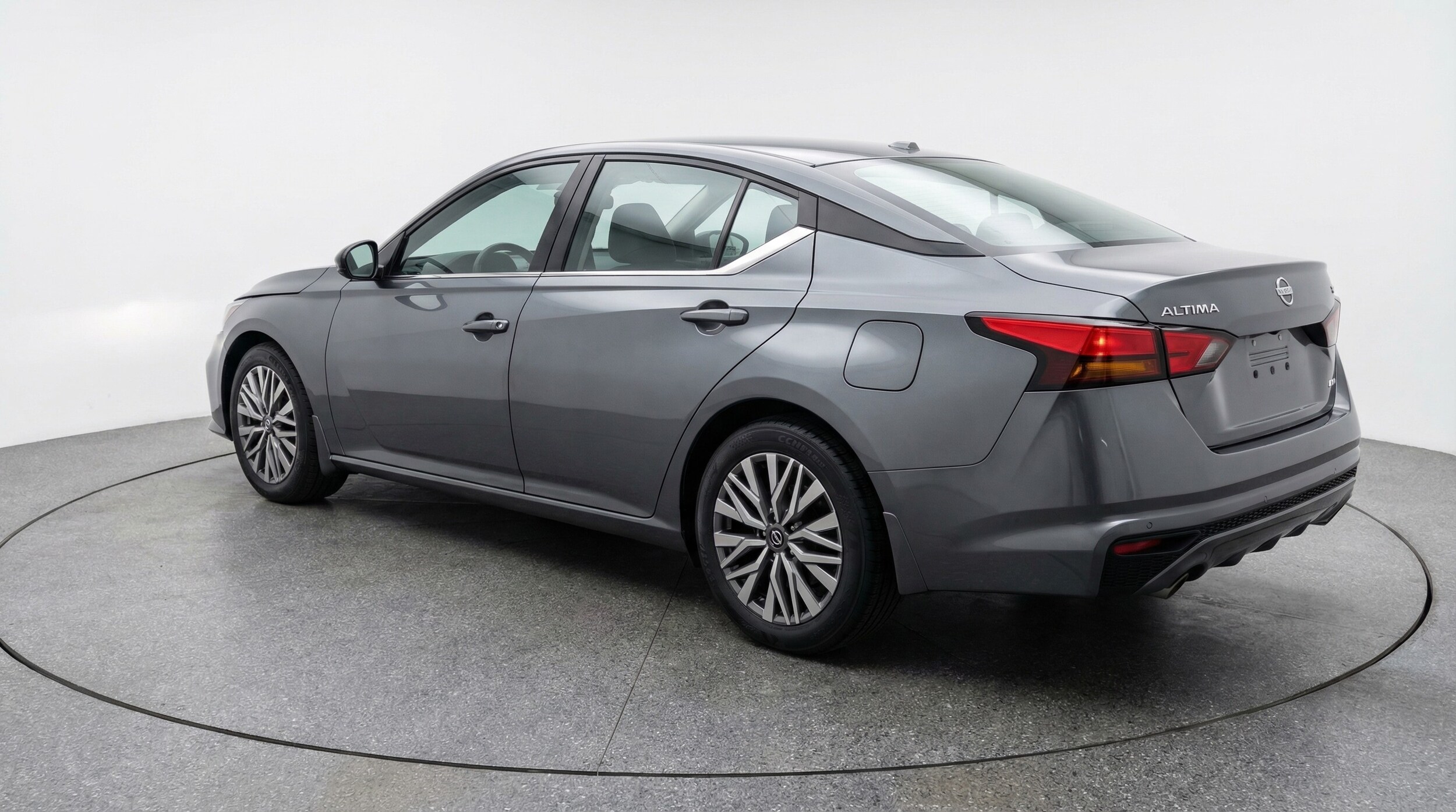 Thumbnail: 2025 Nissan Altima - 5