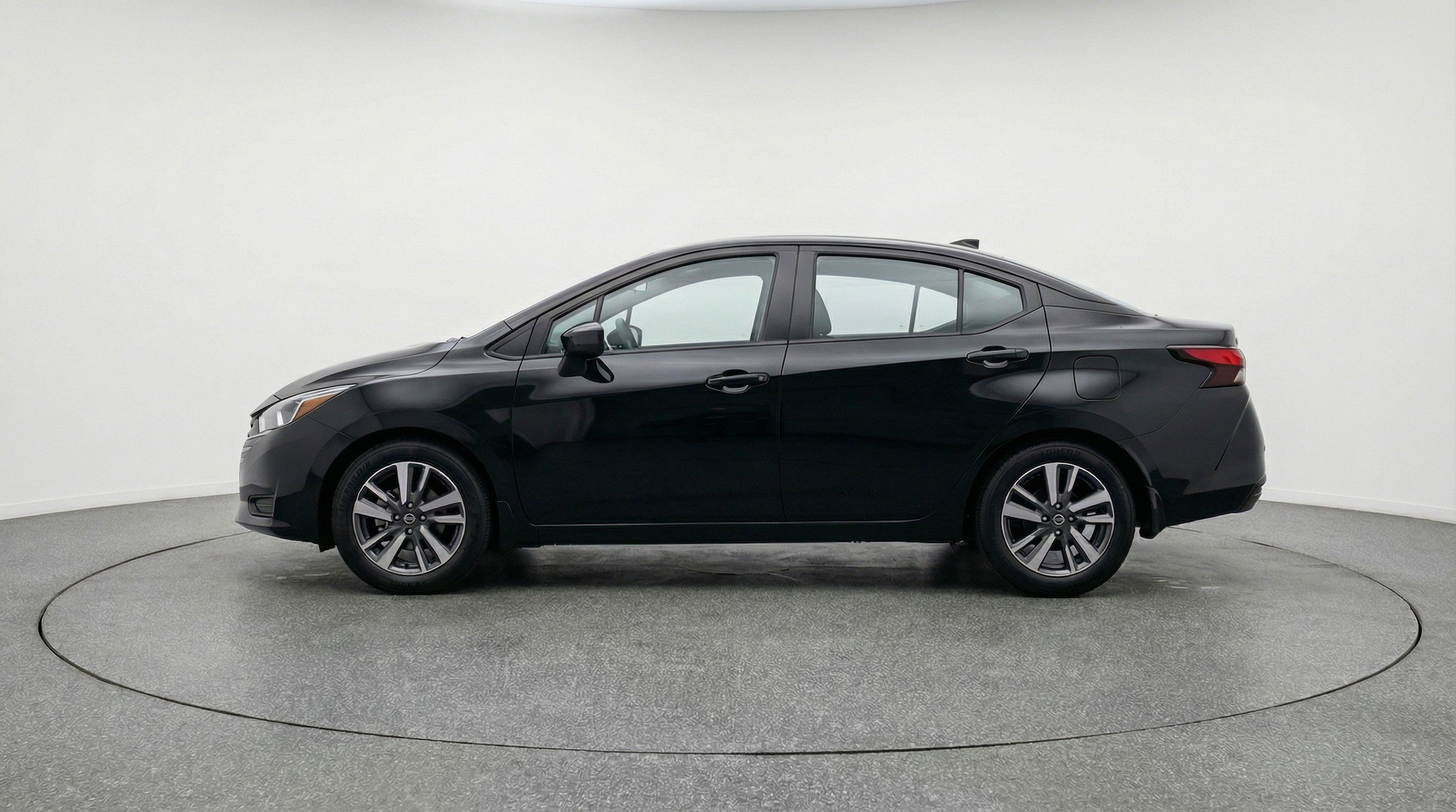 Thumbnail: 2025 Nissan Versa - 5