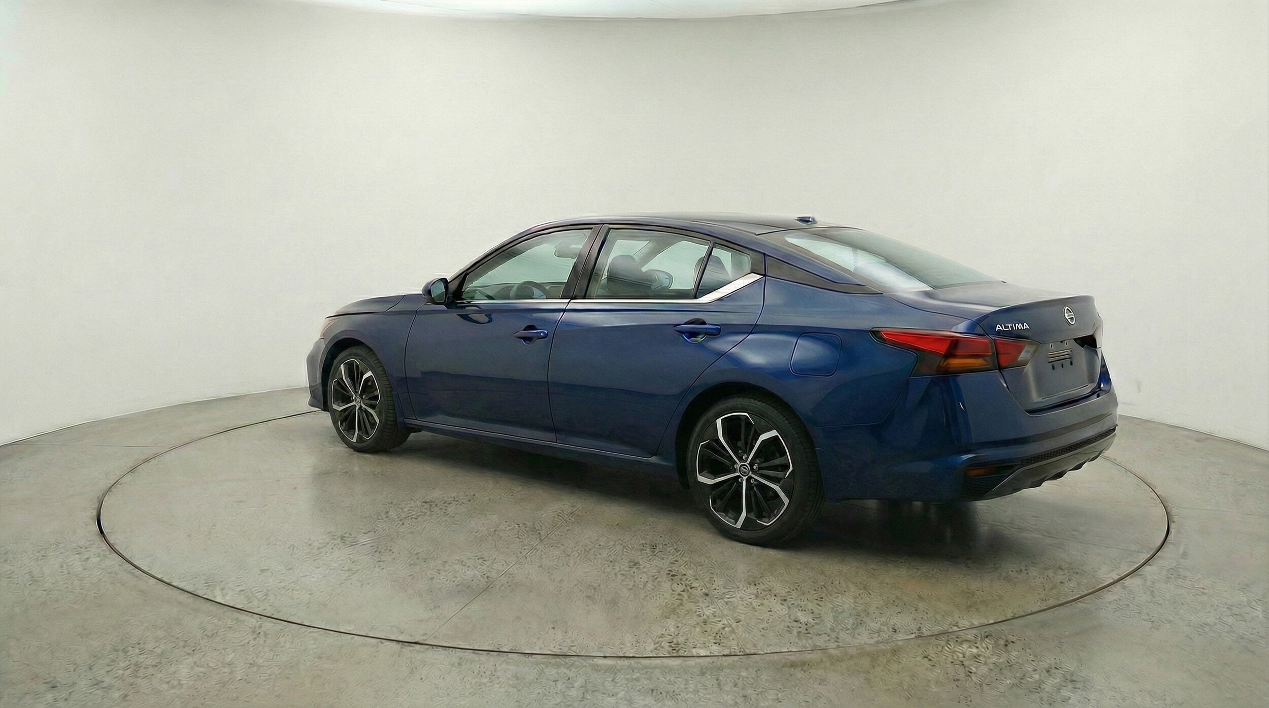 Thumbnail: 2025 Nissan Altima - 5