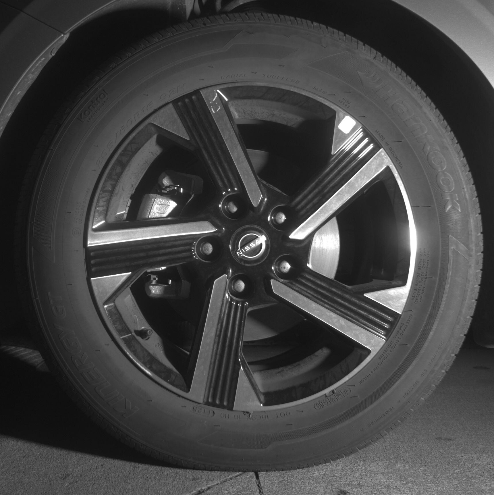 Thumbnail: 2025 Nissan Sentra - 9