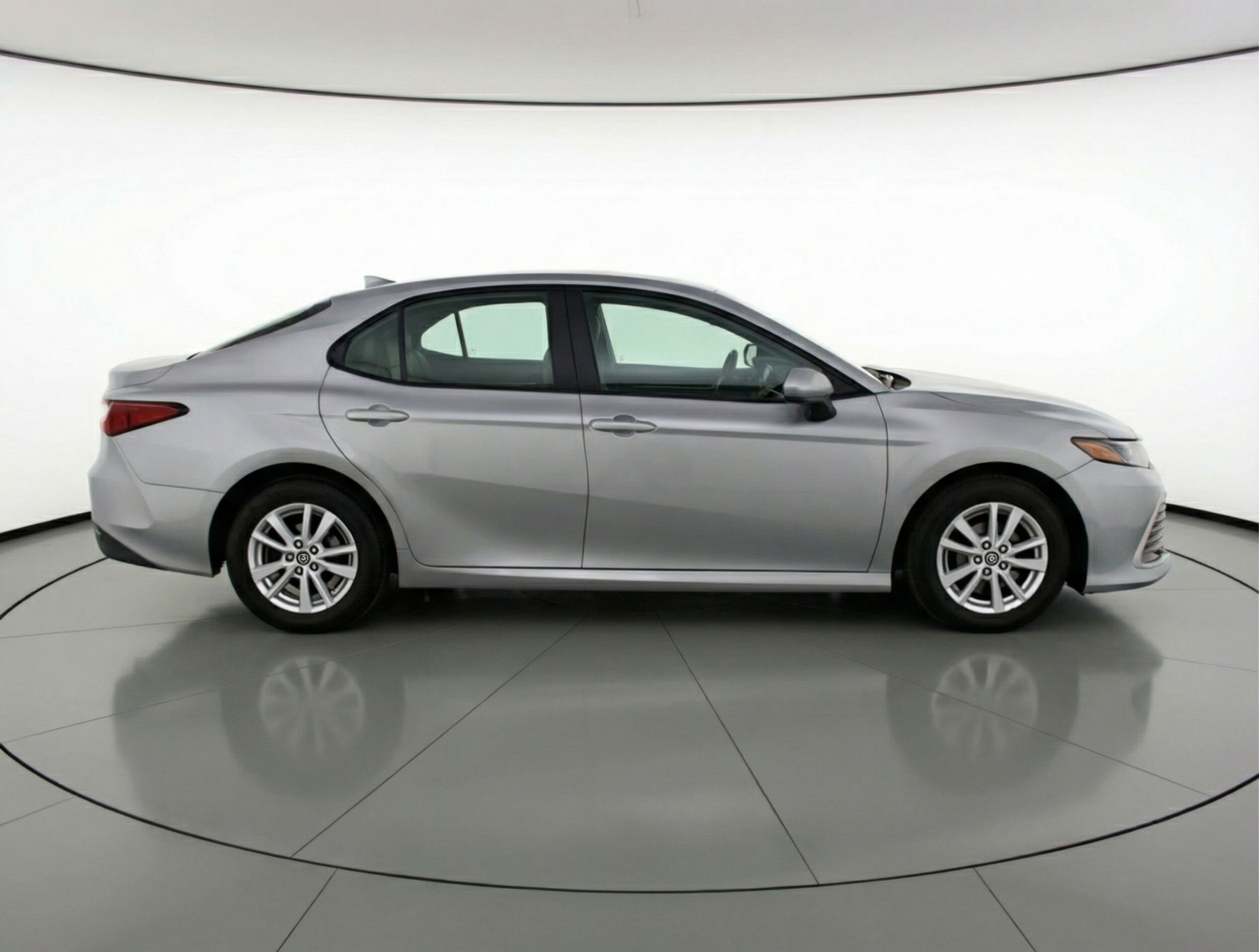 Thumbnail: 2025 Toyota Camry - 8