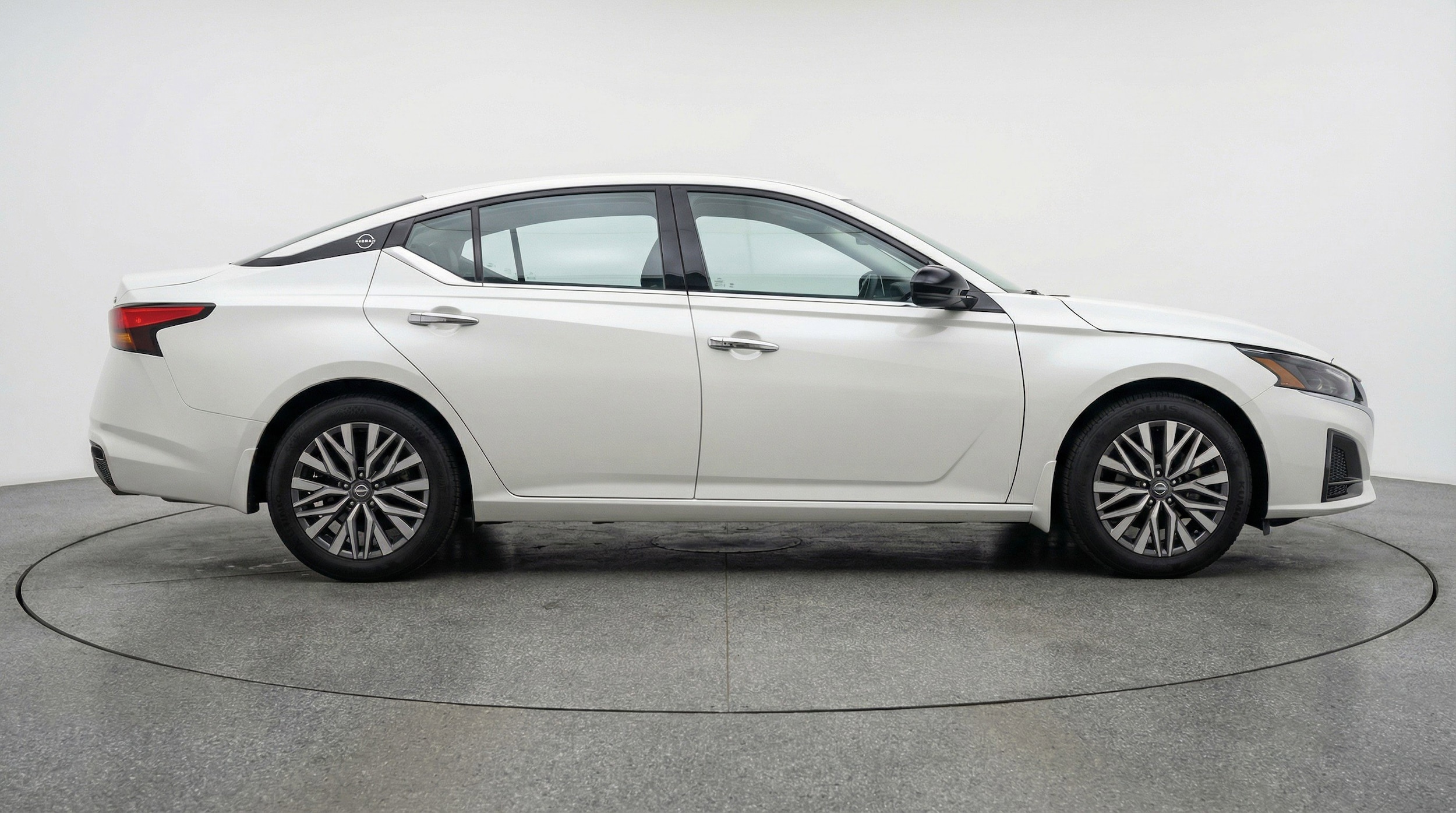 Thumbnail: 2025 Nissan Altima - 11