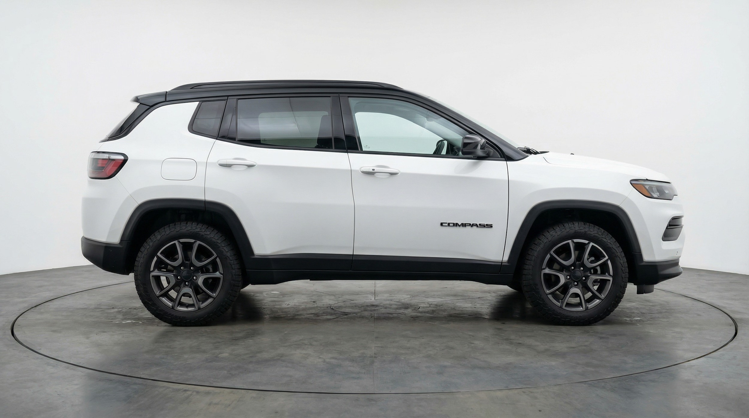 Thumbnail: 2025 Jeep Compass - 8