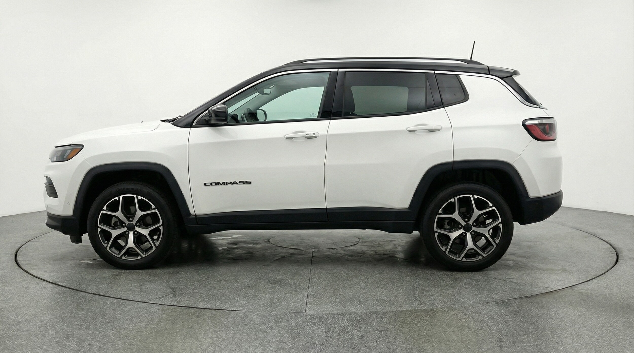 Thumbnail: 2025 Jeep Compass - 4
