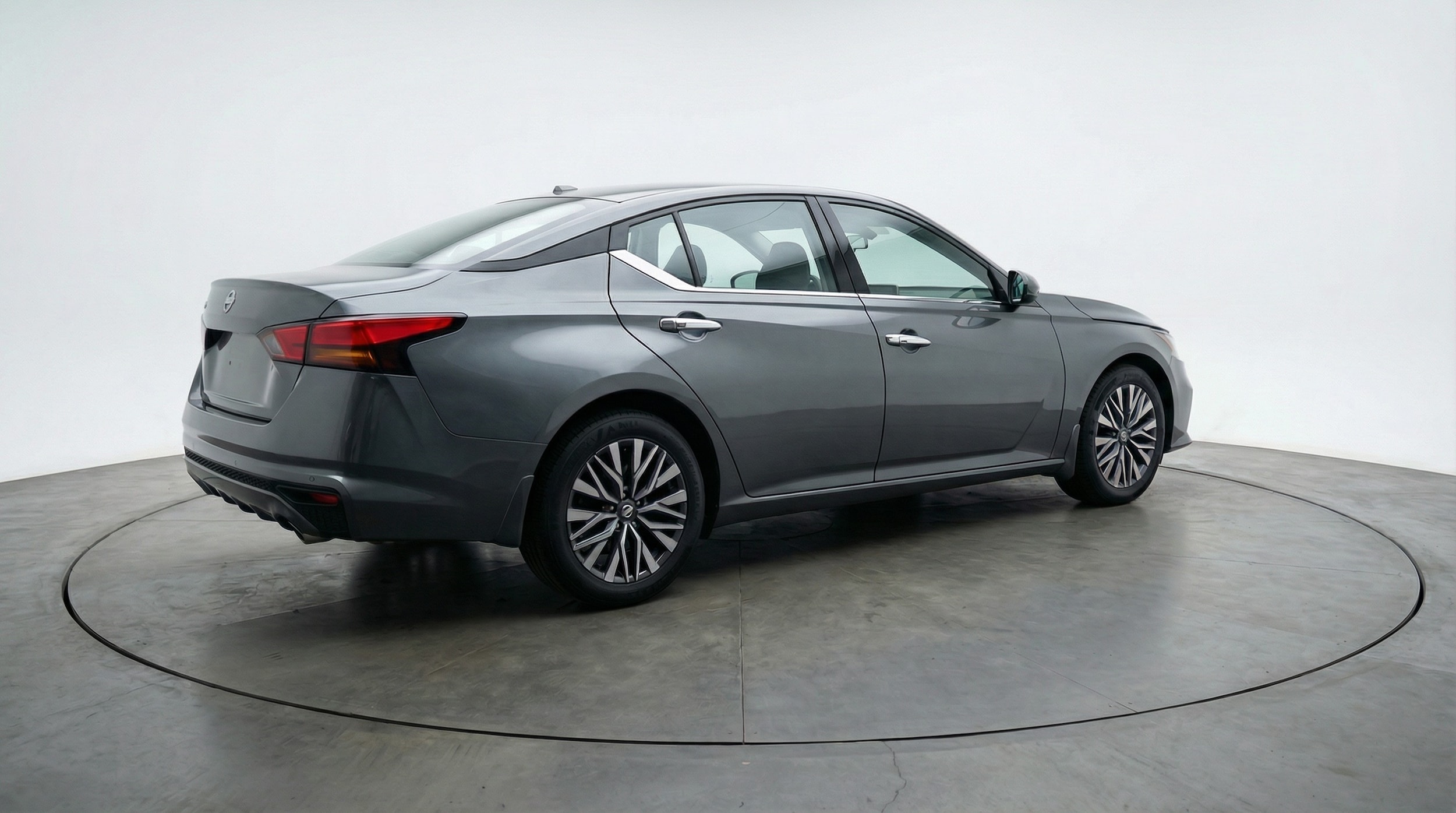 Thumbnail: 2025 Nissan Altima - 7