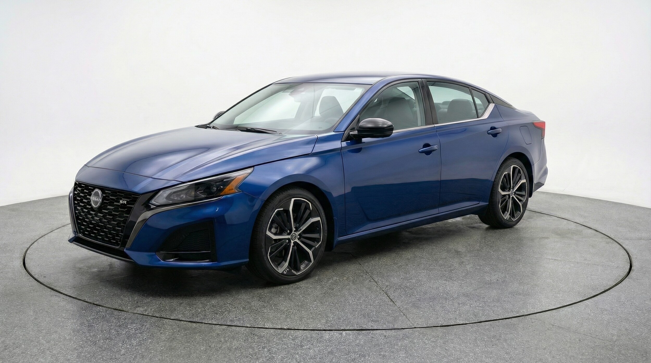 Thumbnail: 2025 Nissan Altima - 3