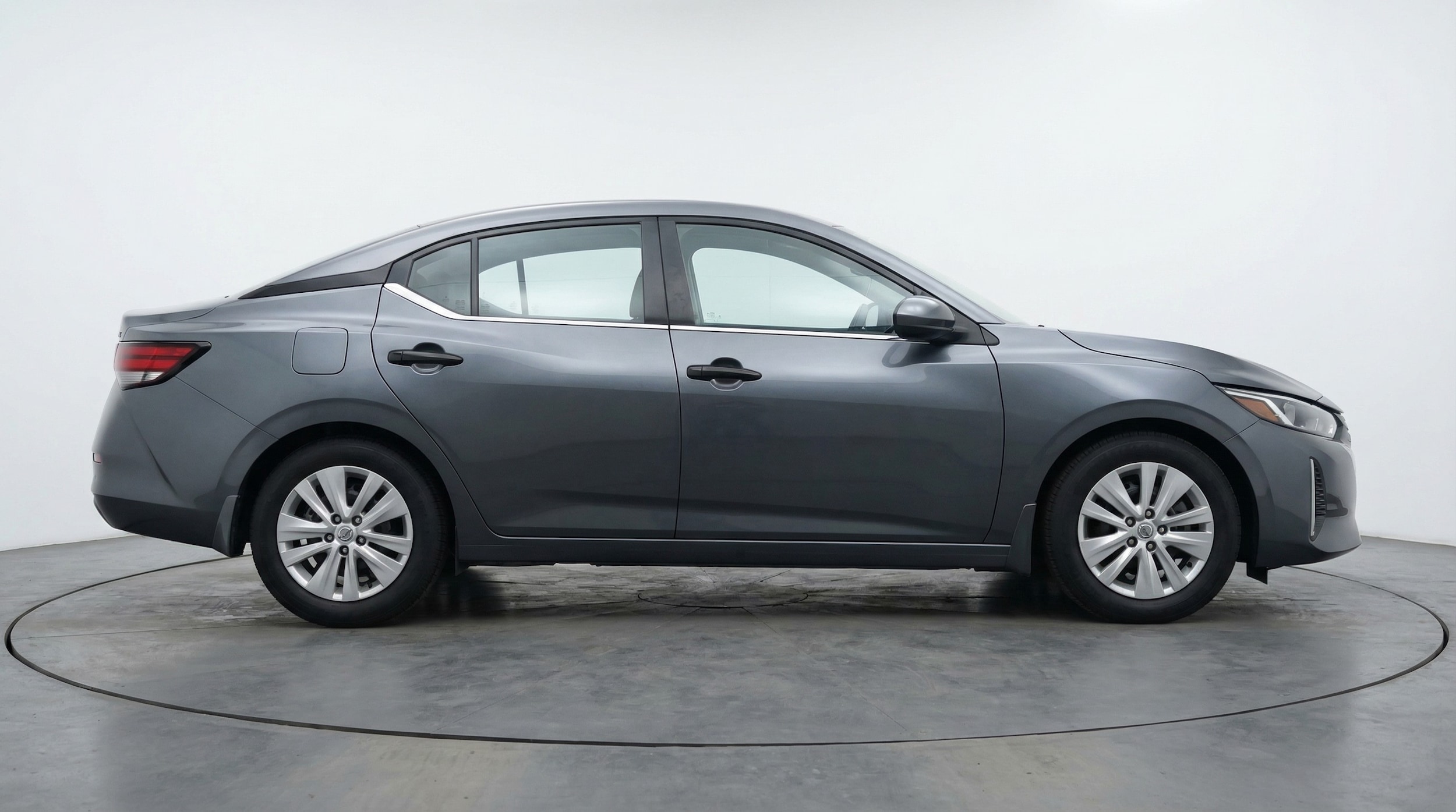 Thumbnail: 2025 Nissan Sentra - 8