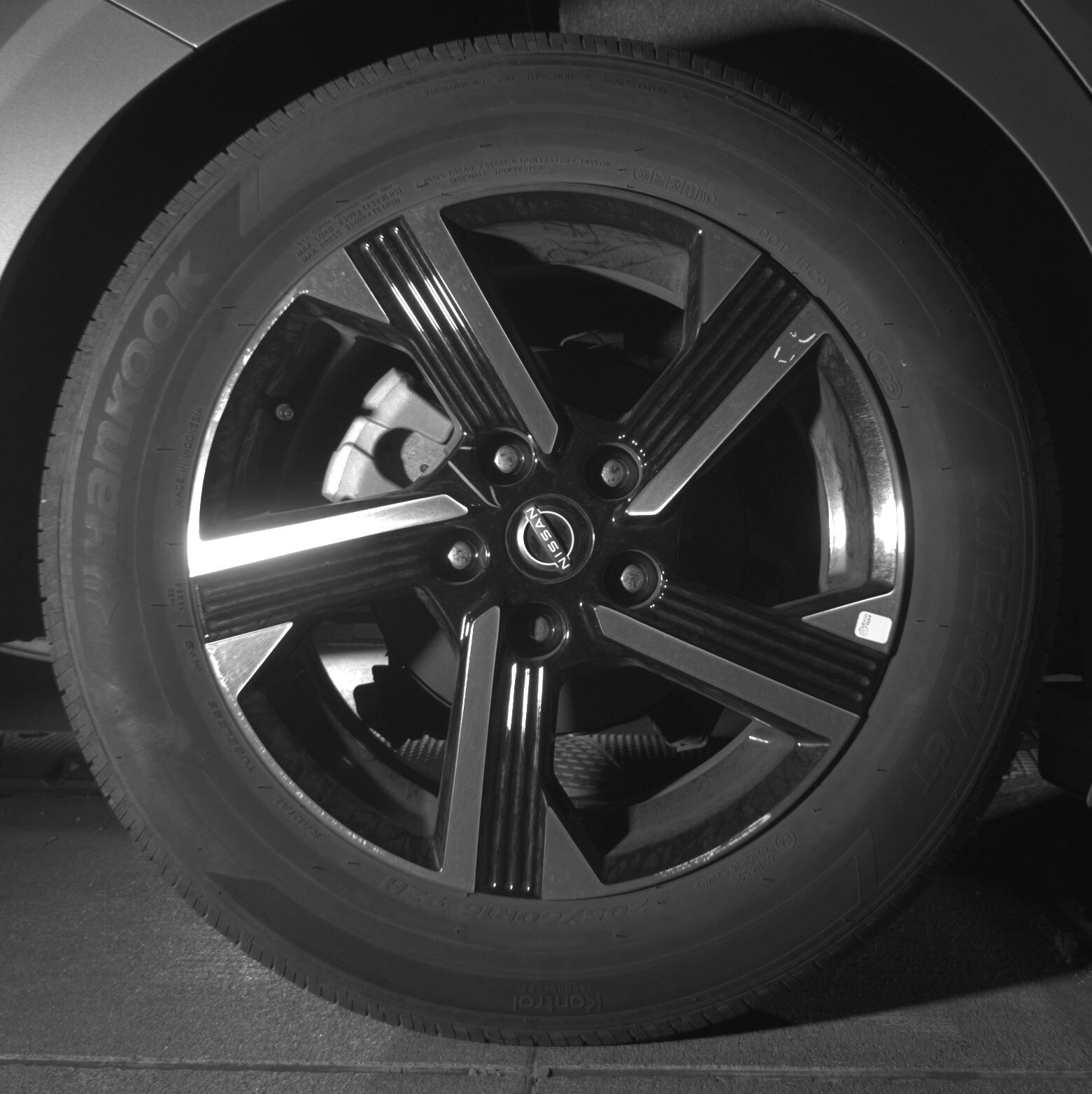 Thumbnail: 2025 Nissan Sentra - 12