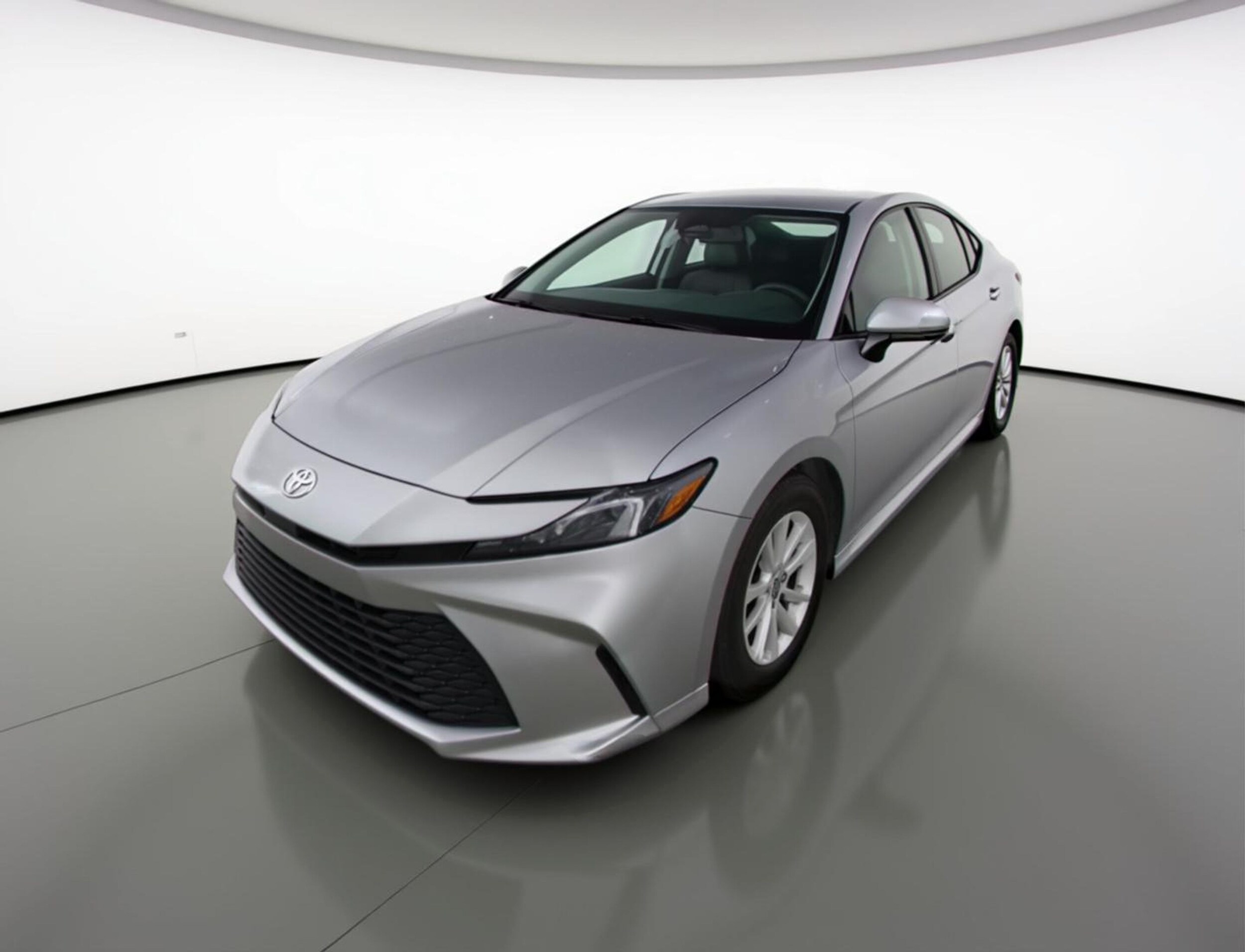 Thumbnail: 2025 Toyota Camry - 3