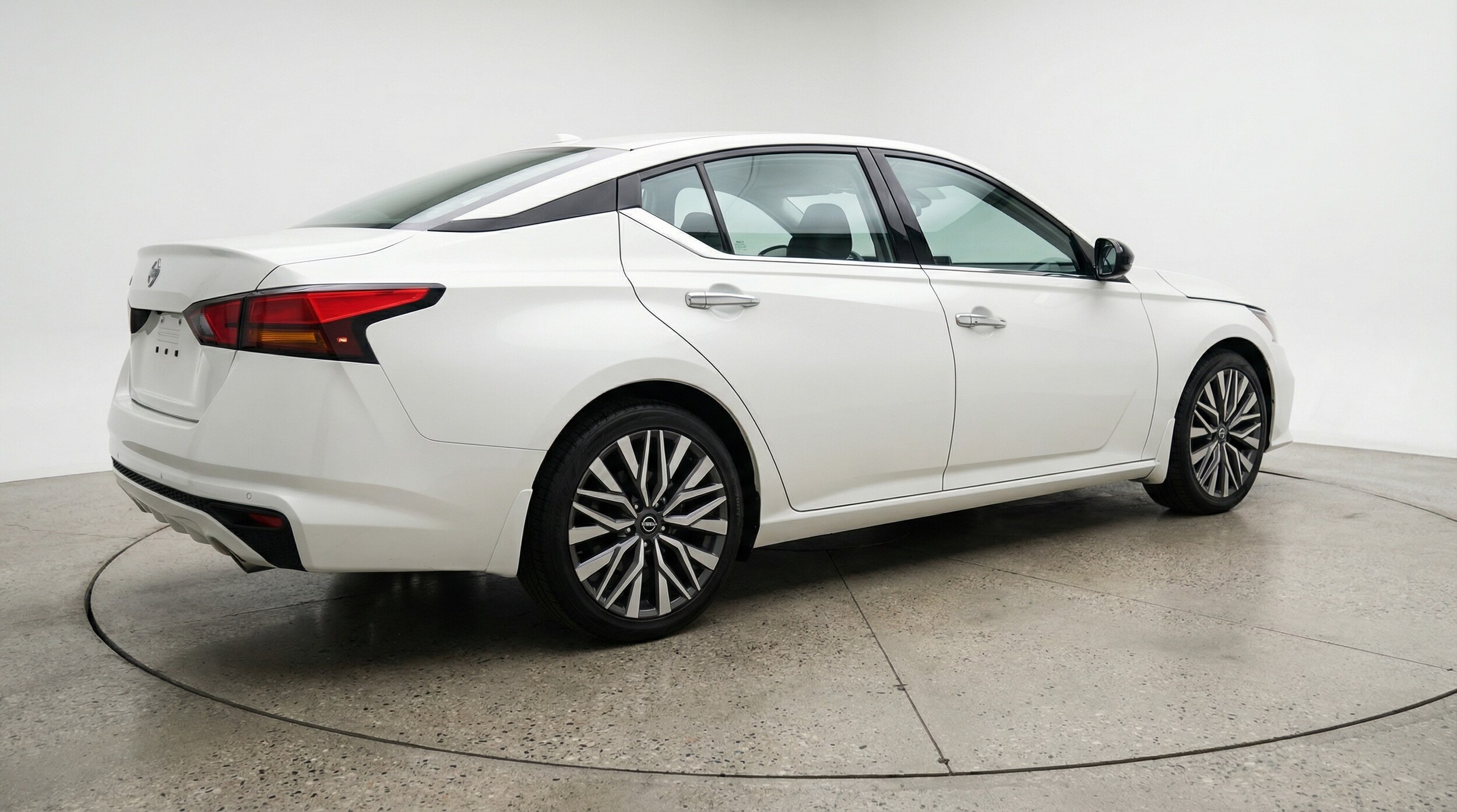 Thumbnail: 2025 Nissan Altima - 7