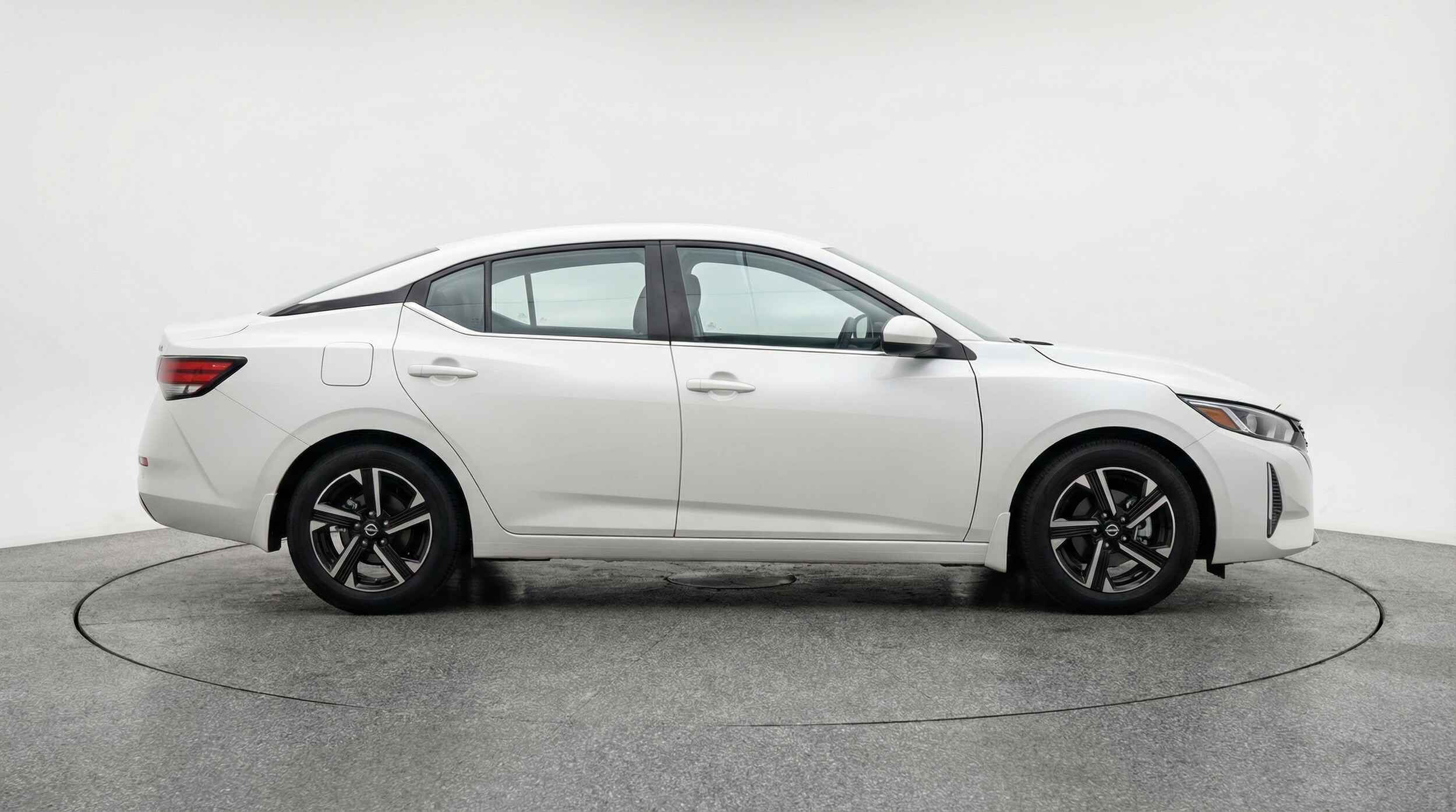 Thumbnail: 2025 Nissan Sentra - 8