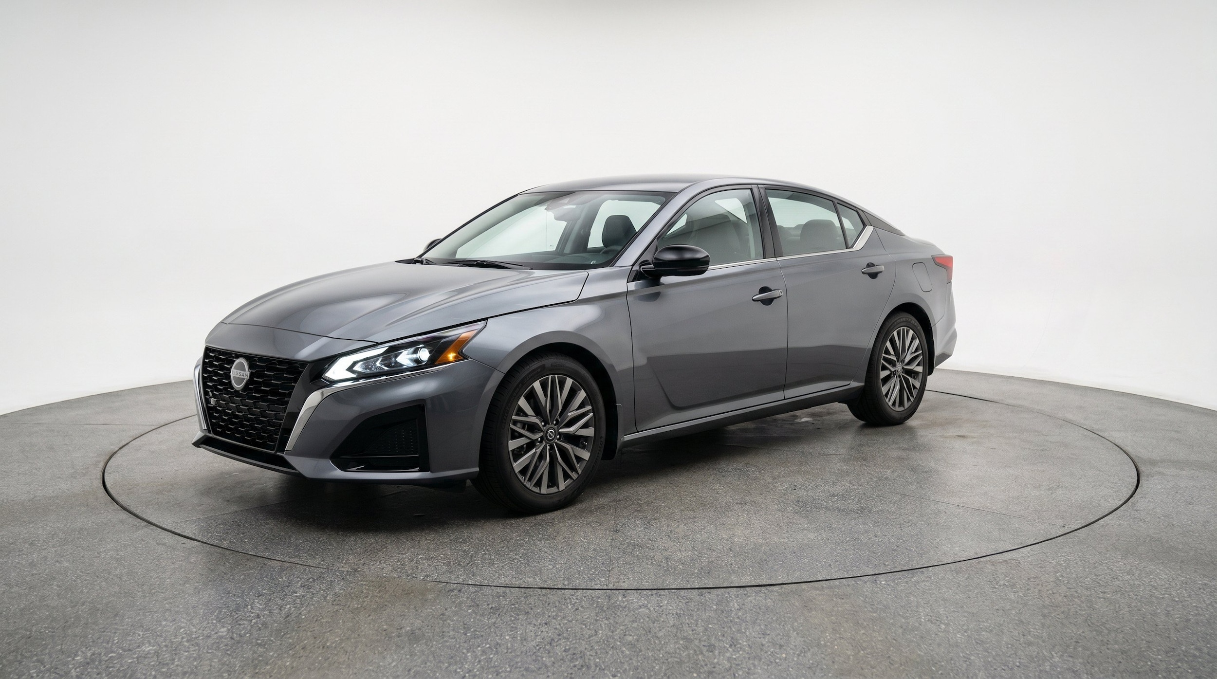 Thumbnail: 2025 Nissan Altima - 3