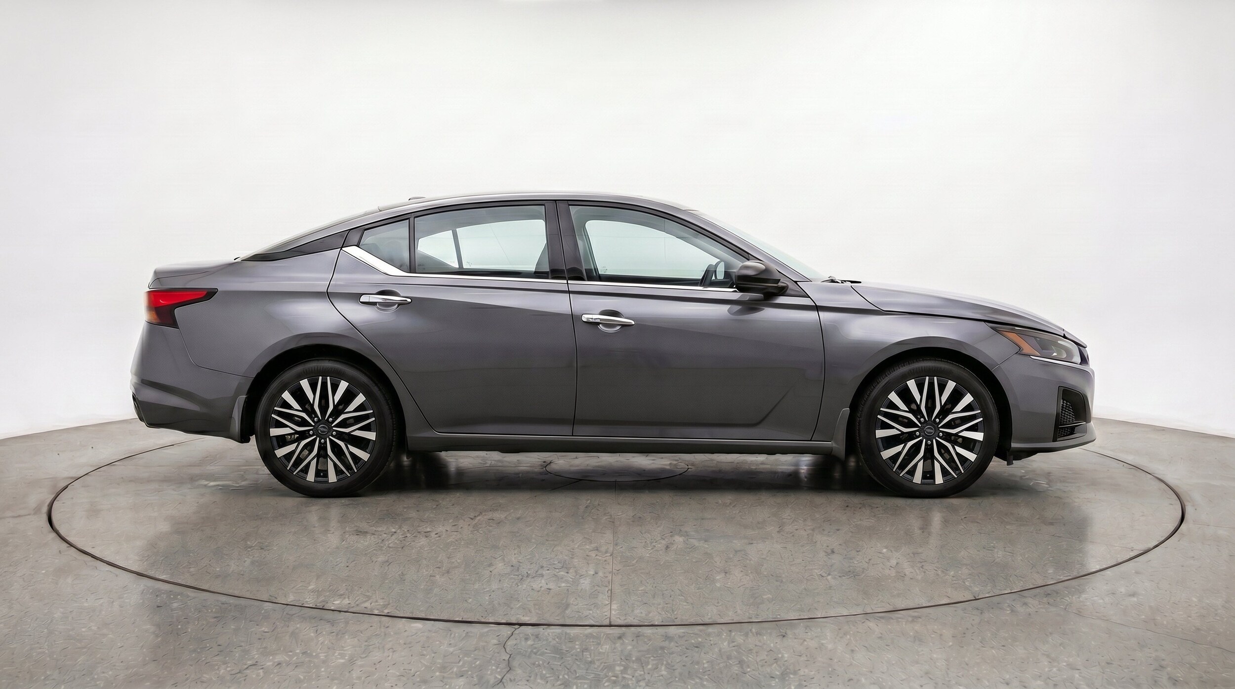Thumbnail: 2025 Nissan Altima - 11