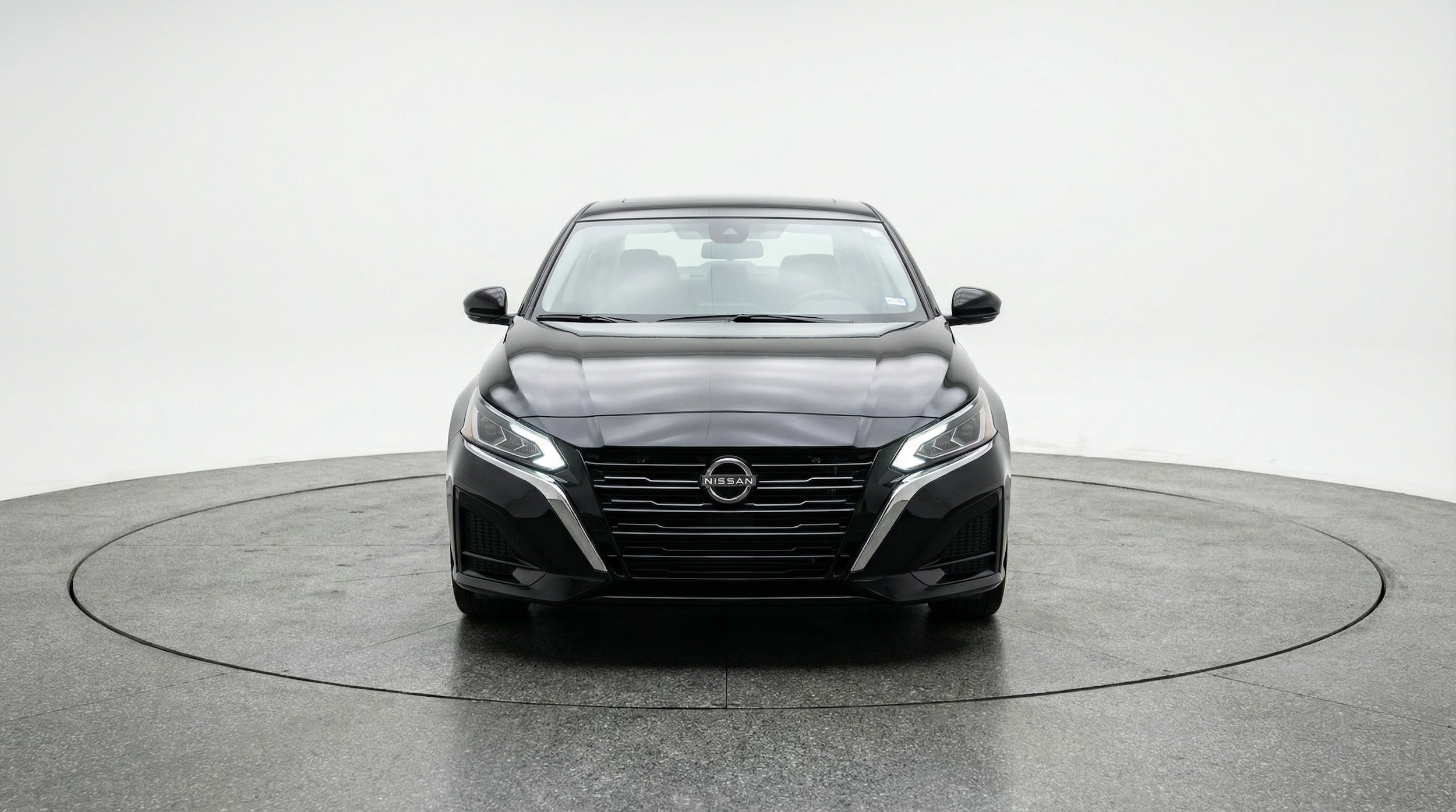 Thumbnail: 2025 Nissan Altima - 2