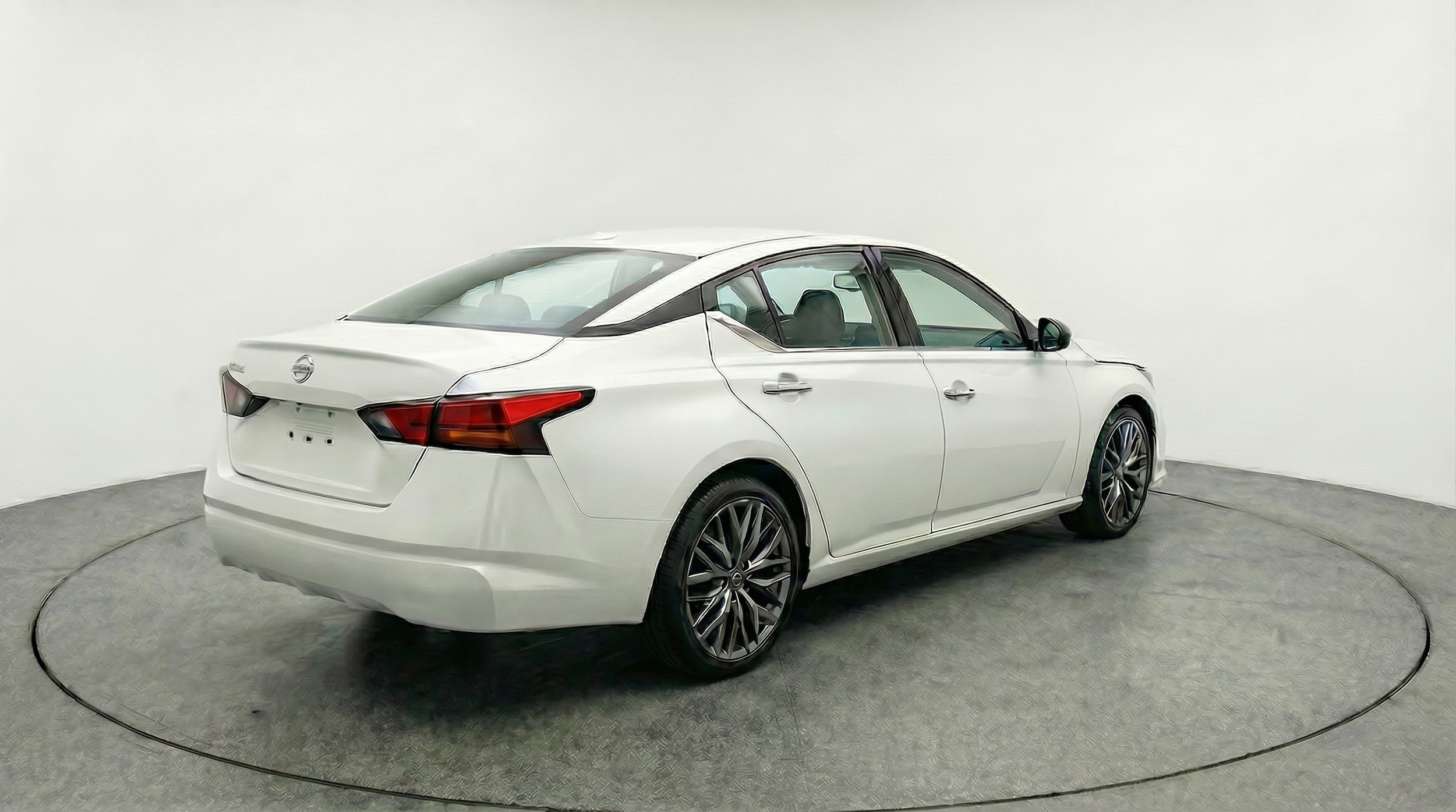 Thumbnail: 2025 Nissan Altima - 7