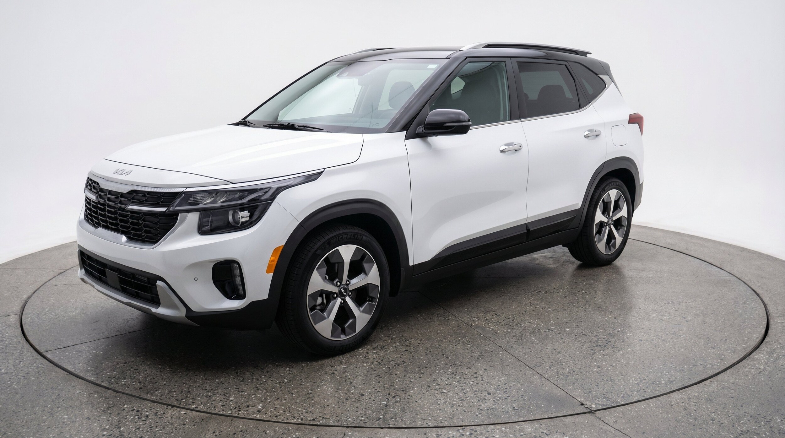 Thumbnail: 2026 Kia K4 - 3