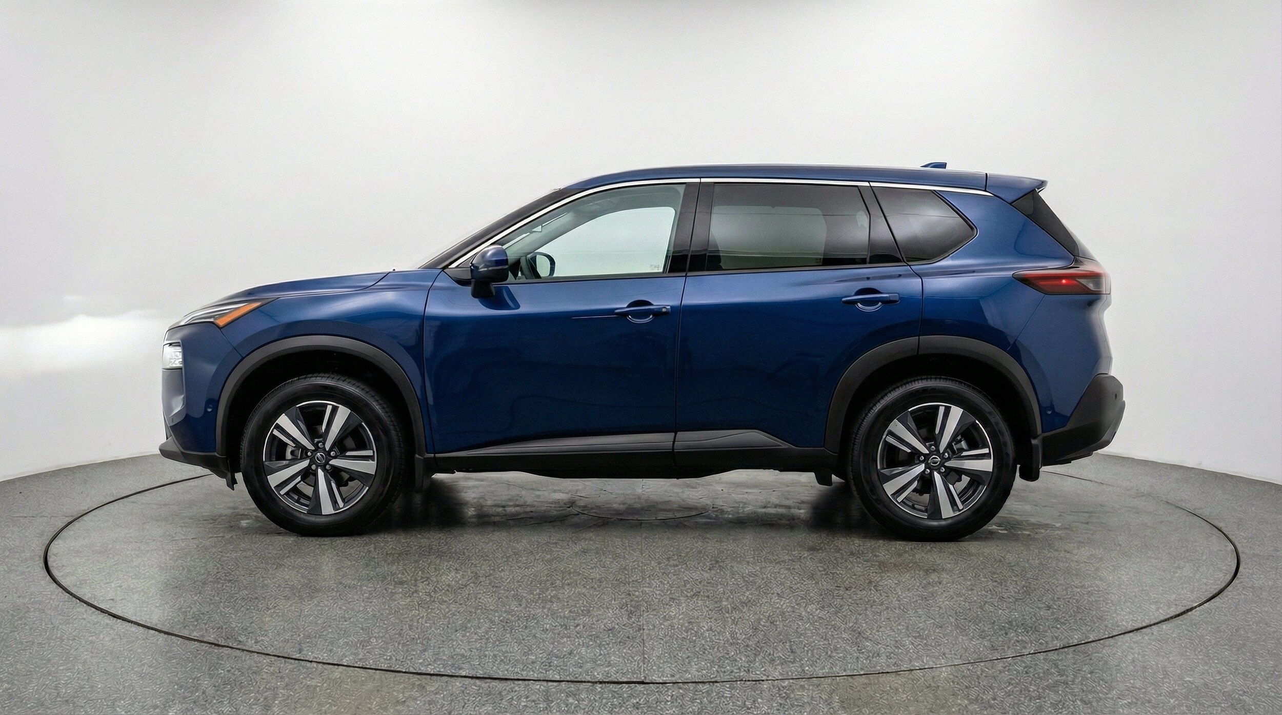 Thumbnail: 2026 Nissan Rogue - 5